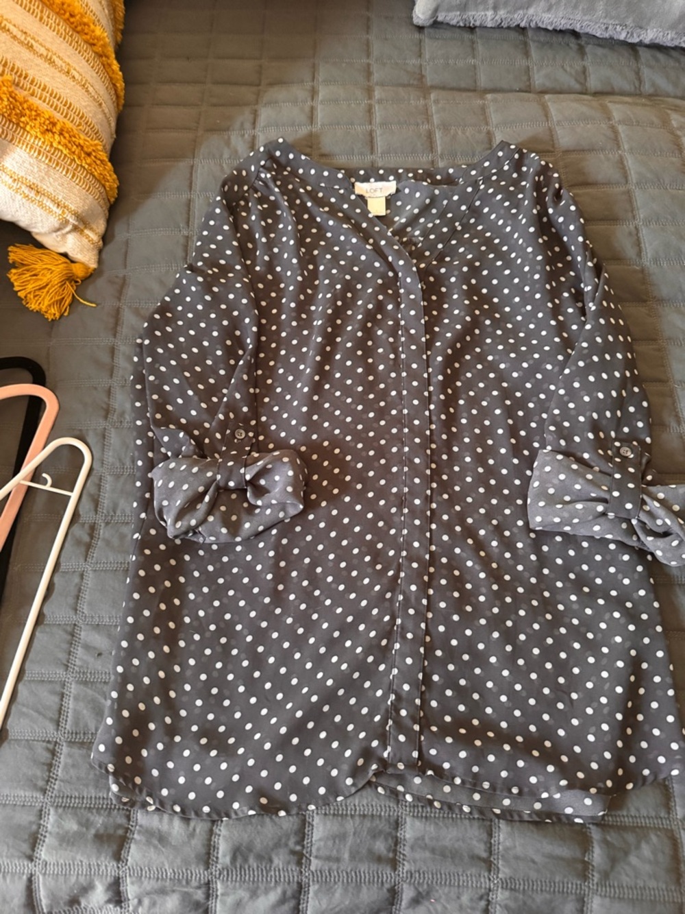LOFT Gray Polka Dot Button-Front Blouse